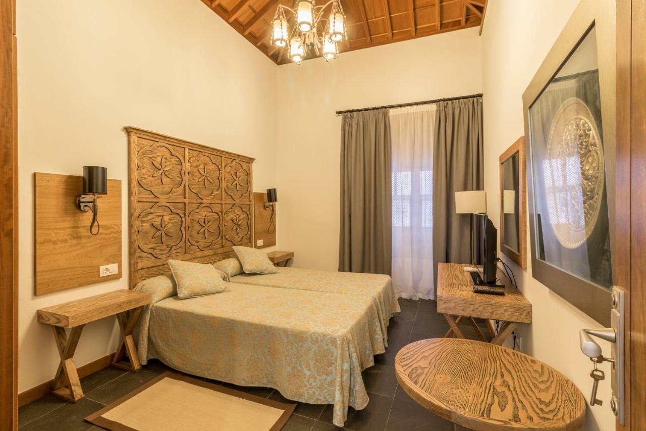 Apartamentos Emblematicos Ki_Tapenas Santa Cruz de la Palma  Dış mekan fotoğraf